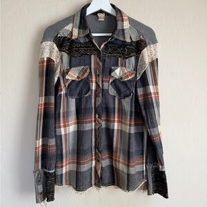 Gimmicks by BKE Plaid Button-Up Shirt Patchwork Lace Ruffle Trim Boho Small